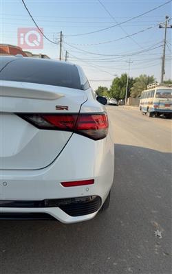 نیسان سێنترا